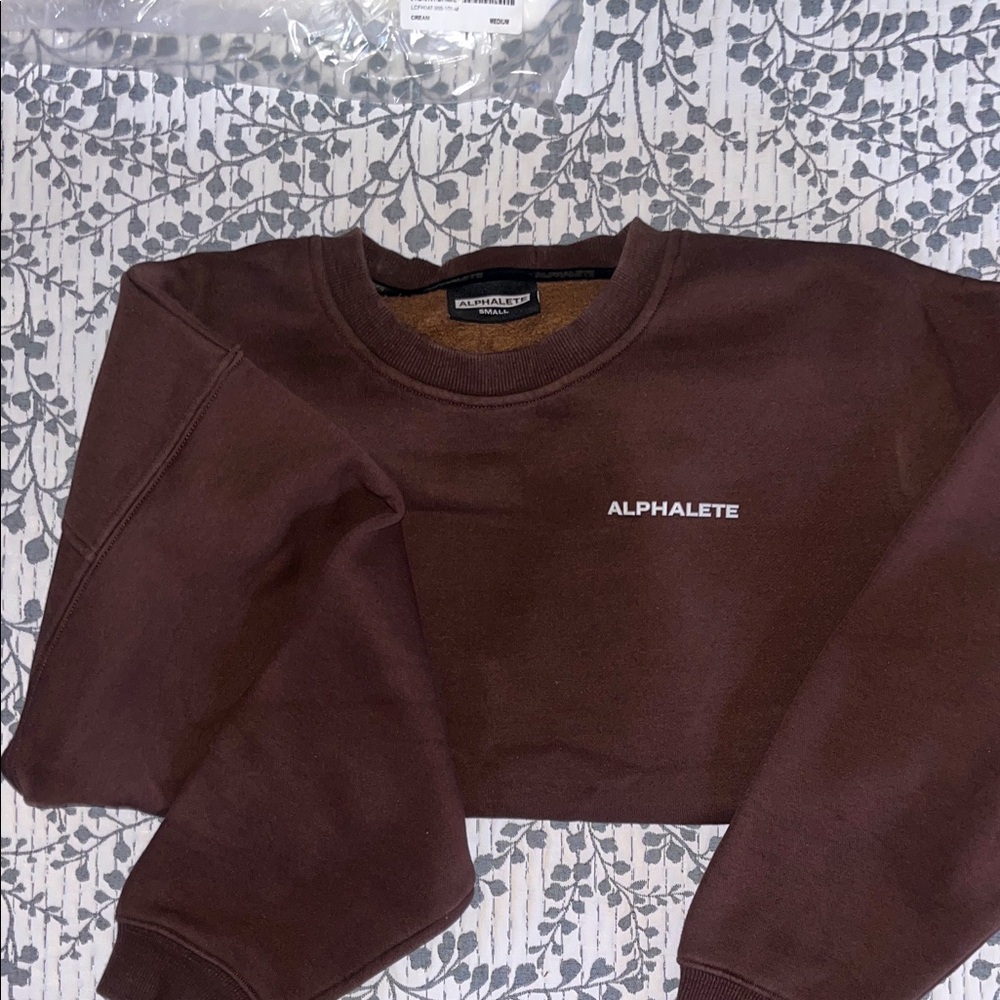 Alphalete Women’s Crewneck